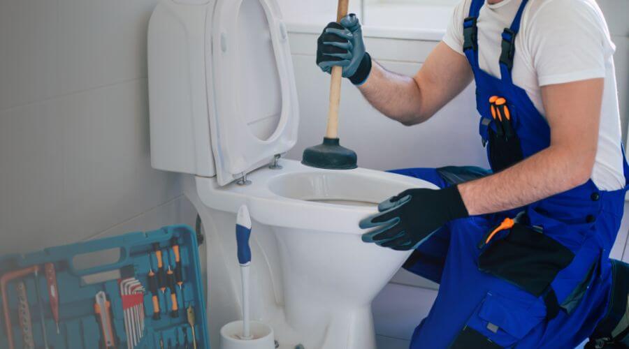 Local annual plumbing maintenance in Flanagan, IL